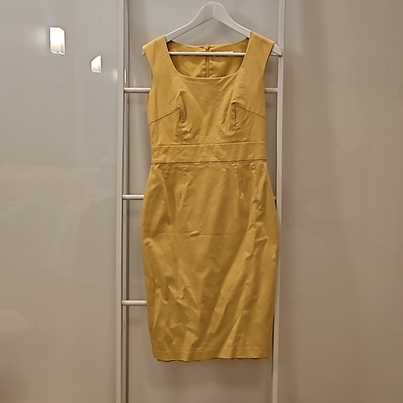 Heavy cotton yellow sleeveless dress. - Picture 1 of 3